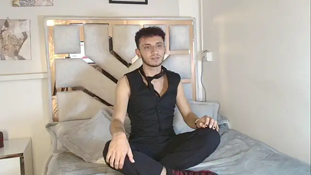 Curlystartt online show from 01/13/26, 01:15