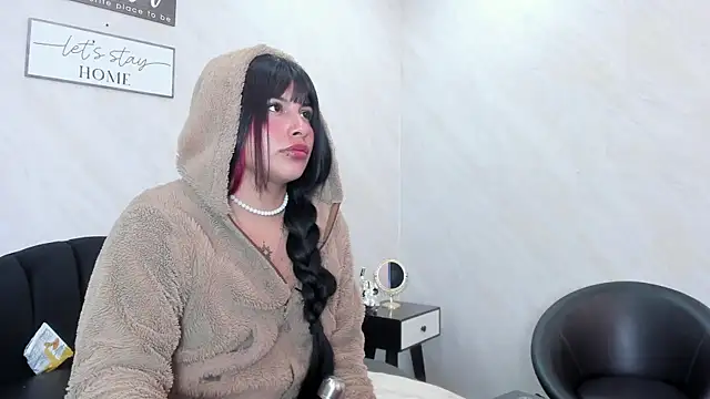 Nyx Hyde online show from 01/13/26, 01:04