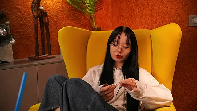 LetitiaAmbriz online show from 01/12/26, 11:17