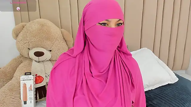 Snapshot of _seelena chatting on 02/16/26, 12:15 seelena online show from 02/16/26, 12:15