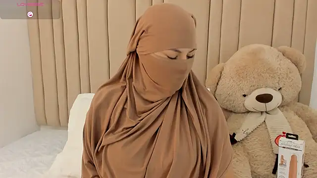 Snapshot of _seelena chatting on 02/19/26, 12:46 seelena online show from 02/19/26, 12:46