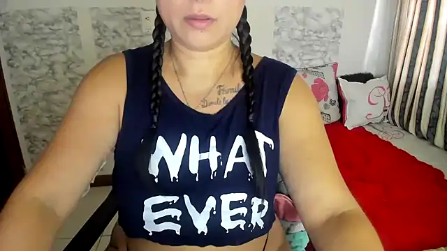 Snapshot of XXXStephanie_XXX chatting on 06/18/26, 10:15 XXXStephanie XXX online show from 06/18/26, 10:15
