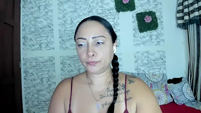 XXXStephanie XXX online show from 06/02/26, 11:05
