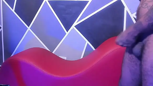 Snapshot of Brutal_Destruction chatting on 01/13/26, 05:44 Brutal Destruction online show from 01/13/26, 05:44