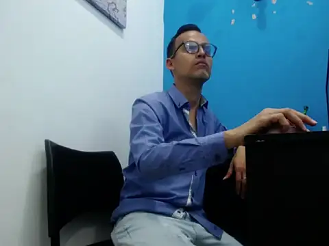 Oswalldo   online show from 02/19/26, 11:29