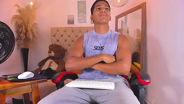 noah sthone online show from 02/12/26, 05:18