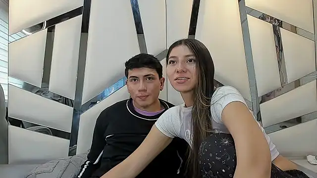 ScarlettAndLucas online show from 03/13/26, 01:27