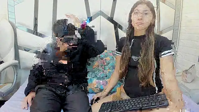ScarlettAndLucas online show from 03/10/26, 12:42