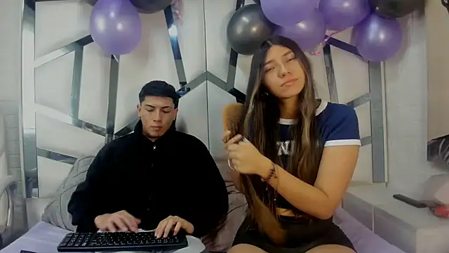 Snapshot of ScarlettAndLucas chatting on 02/04/26, 01:06 ScarlettAndLucas online show from 02/04/26, 01:06