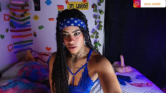 Snapshot of Canela_Osada_ chatting on 07/02/26, 10:43 Canela Osada online show from 07/02/26, 10:43