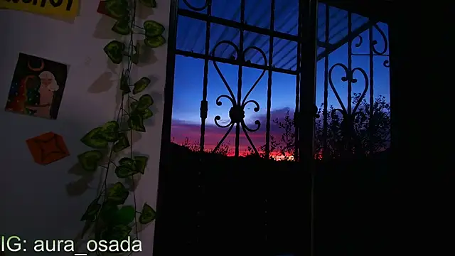 Snapshot of Canela_Osada_ chatting on 06/26/26, 10:32 Canela Osada online show from 06/26/26, 10:32