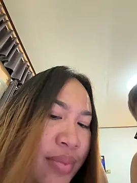 Snapshot of Ponthip chatting on 02/01/26, 08:18 Ponthip online show from 02/01/26, 08:18