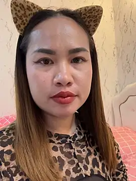 Snapshot of Ponthip chatting on 02/24/26, 08:31 Ponthip online show from 02/24/26, 08:31