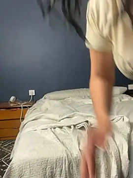 Alice Dan online show from 05/10/26, 03:36