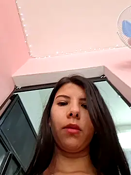 jade03  online show from 04/06/26, 06:53