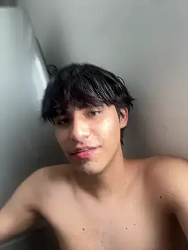 IamJuanJoc online show from 05/04/26, 06:22