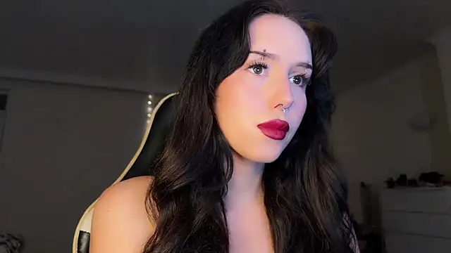 dora grnt online show from 04/18/26, 01:52