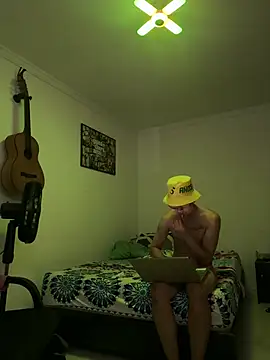 BabyAzz19 online show from 01/11/26, 03:35