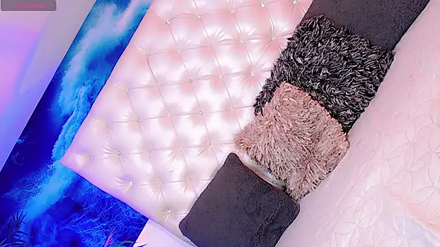 Snapshot of babyAnthonella chatting on 02/05/26, 12:01 babyAnthonella online show from 02/05/26, 12:01