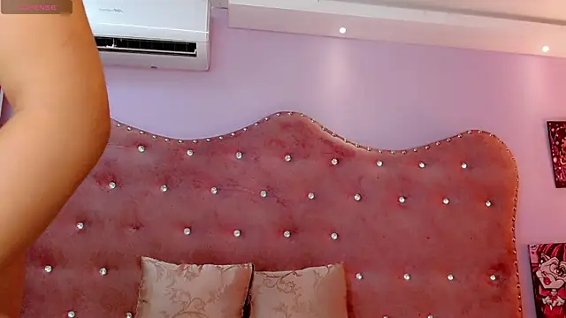 babyAnthonella online show from 04/03/26, 11:05