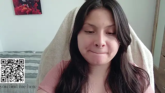 yessica gomez01 online show from 03/25/26, 09:46