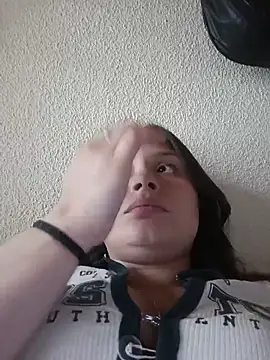 yessica gomez01 online show from 06/16/26, 07:03