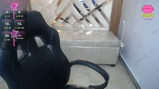 Clhoe b online show from 04/01/26, 01:19