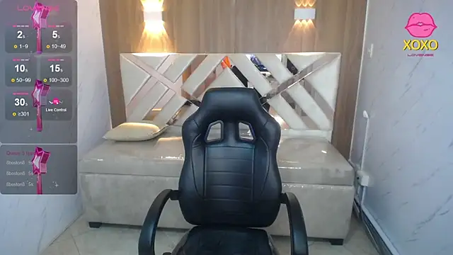 Clhoe b online show from 03/26/26, 08:07