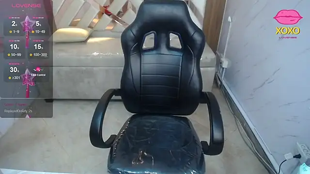 Clhoe b online show from 04/10/26, 08:16