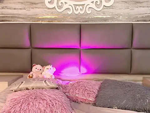 Little Mayy online show from 02/05/26, 12:12