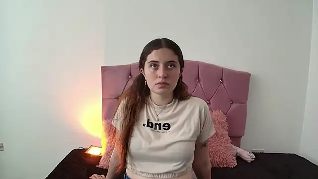 Snapshot of Cherry_Boomxx chatting on 02/26/26, 05:57 Cherry Boomxx online show from 02/26/26, 05:57