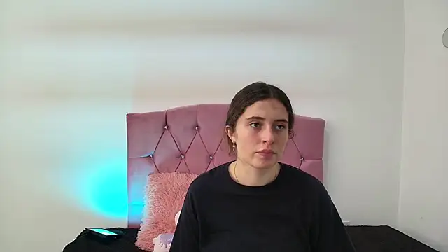 Snapshot of Cherry_Boomxx chatting on 02/24/26, 05:58 Cherry Boomxx online show from 02/24/26, 05:58