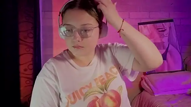 Mia Franklyn online show from 03/28/26, 12:55