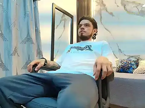 Enzo Turner online show from 01/14/26, 04:05