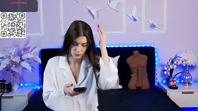 Lindsay Cutie online show from 01/13/26, 03:32