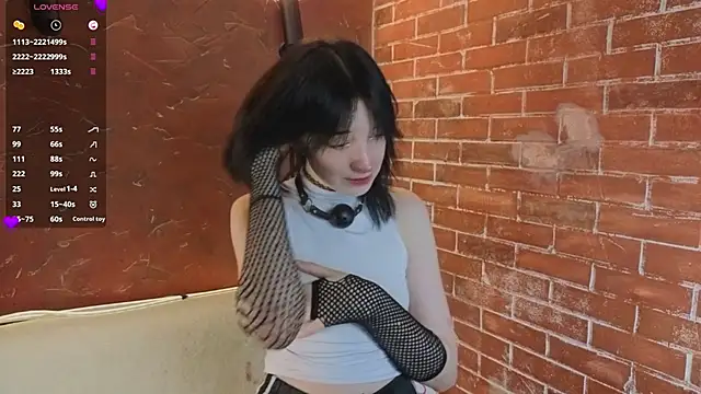 LisaBunnyy online show from 02/22/26, 07:15