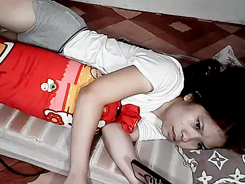 Snapshot of xxhotamizinggirl chatting on 06/12/26, 04:54 xxhotamizinggirl online show from 06/12/26, 04:54