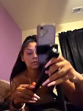 Snapshot of tastesosweet chatting on 04/10/26, 05:25 tastesosweet online show from 04/10/26, 05:25