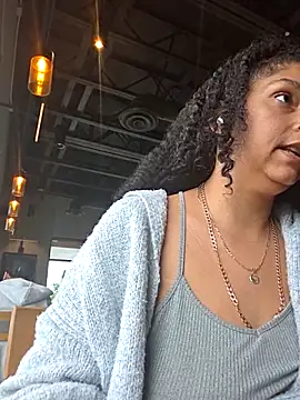 Snapshot of tastesosweet chatting on 04/01/26, 08:39 tastesosweet online show from 04/01/26, 08:39