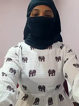 Snapshot of cutehotwife chatting on 03/01/26, 06:02 cutehotwife online show from 03/01/26, 06:02