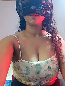 Snapshot of cutehotwife chatting on 08/03/26, 10:36 cutehotwife online show from 08/03/26, 10:36
