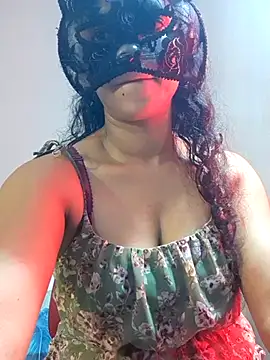 Snapshot of cutehotwife chatting on 07/11/26, 04:24 cutehotwife online show from 07/11/26, 04:24