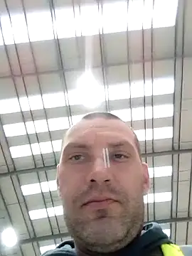 pacakiraly21 online show from 04/17/26, 06:05