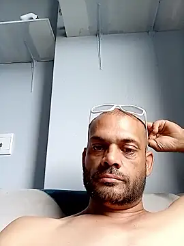 someone2lookAT online show from 01/12/26, 02:13