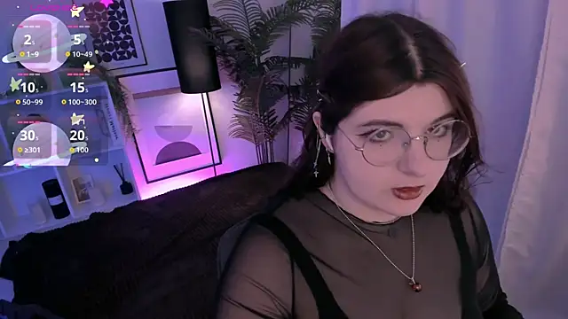 Snapshot of Siena_aa chatting on 05/28/26, 08:59 Siena aa online show from 05/28/26, 08:59