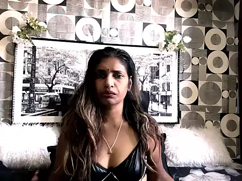 indianhoney69 online show from 02/11/26, 10:15