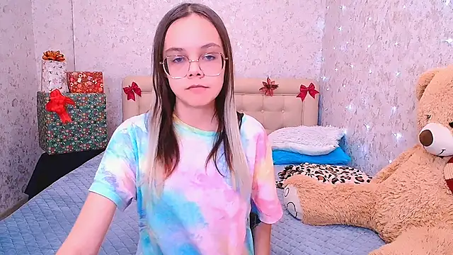 LolliStrawberry online show from 01/15/26, 01:36