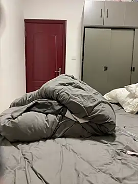 Mloy-01 online show from 03/04/26, 12:57