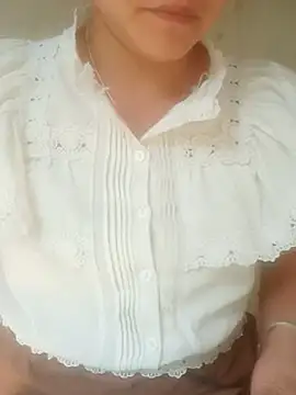 jjennyyy online show from 04/22/26, 07:26