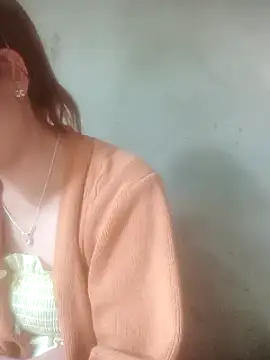 jjennyyy online show from 05/12/26, 08:43